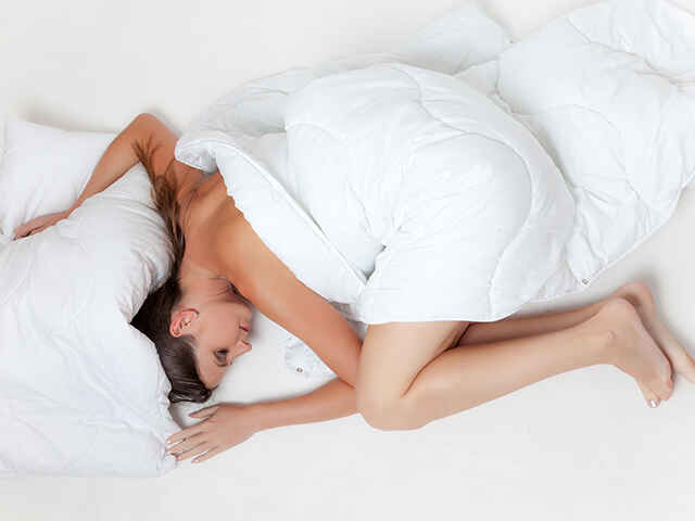生理前に眠すぎる原因と対策法って？