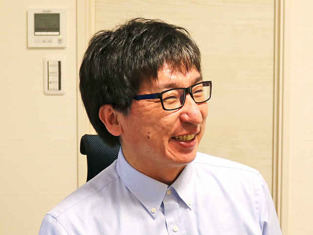 小川 雄史 院長